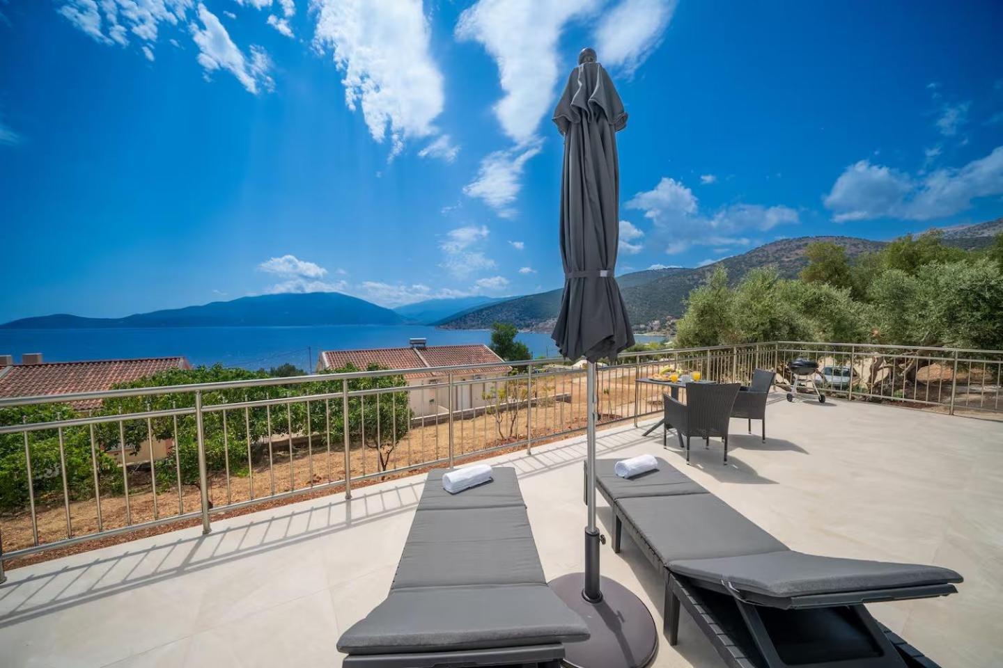 Maritina'S Apartments Amazing Sea View Agia Efimia Eksteriør billede